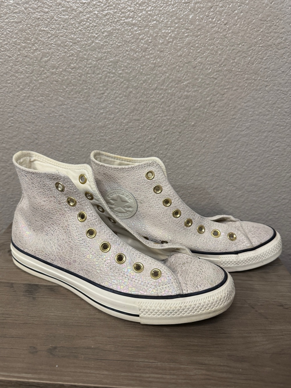 Converse Chuck Taylor All Star Premium Leather High Top Sneakers 551589C